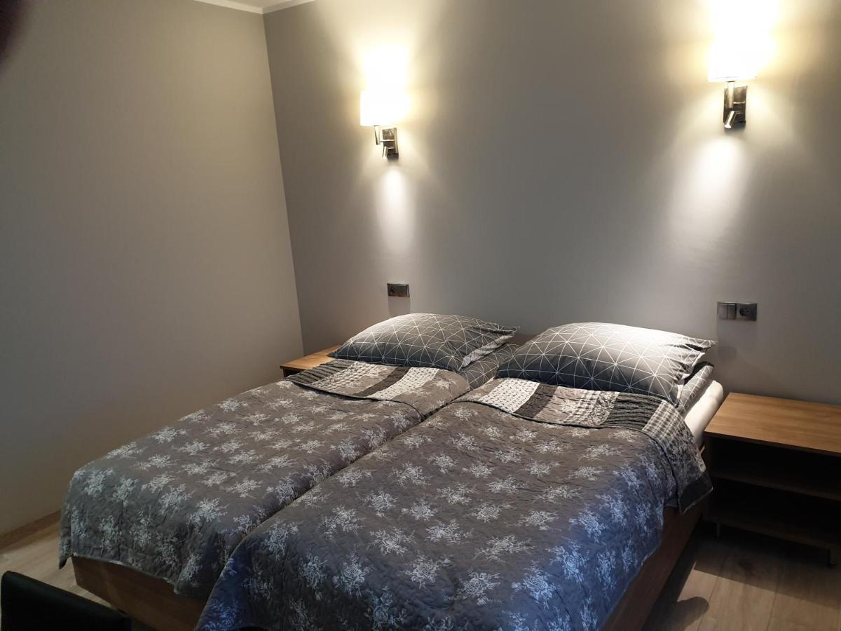 Motel Na Stacji Paliw Ustronie Morskie Eksteriør bilde